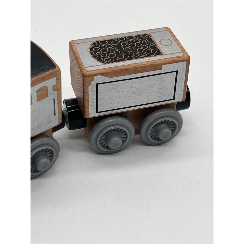 Thomas & Friends Wood Spencer Engine & Tender Set FHM42 Wooden Railway Train - Picture 4 of 16